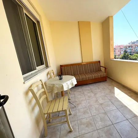 Gloria's Apartment Golem (Tirana)